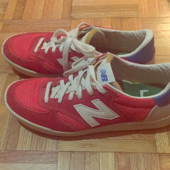 new balance 300 womens red